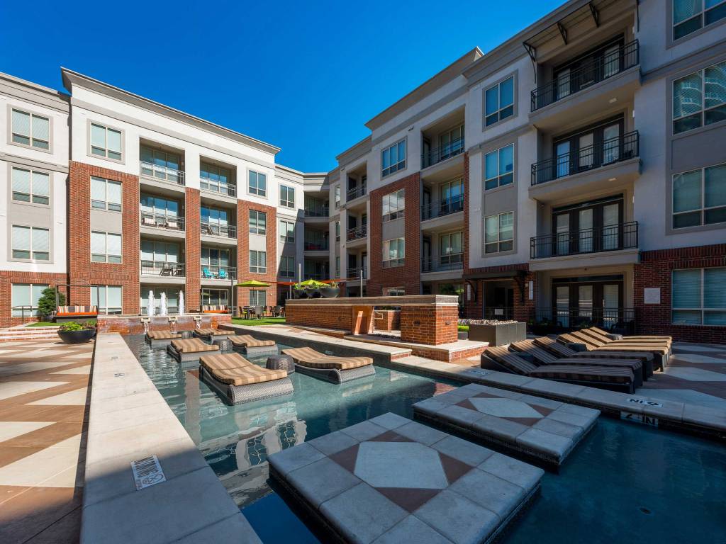 Apartments in Uptown Dallas | ALARA Uptown Apartments